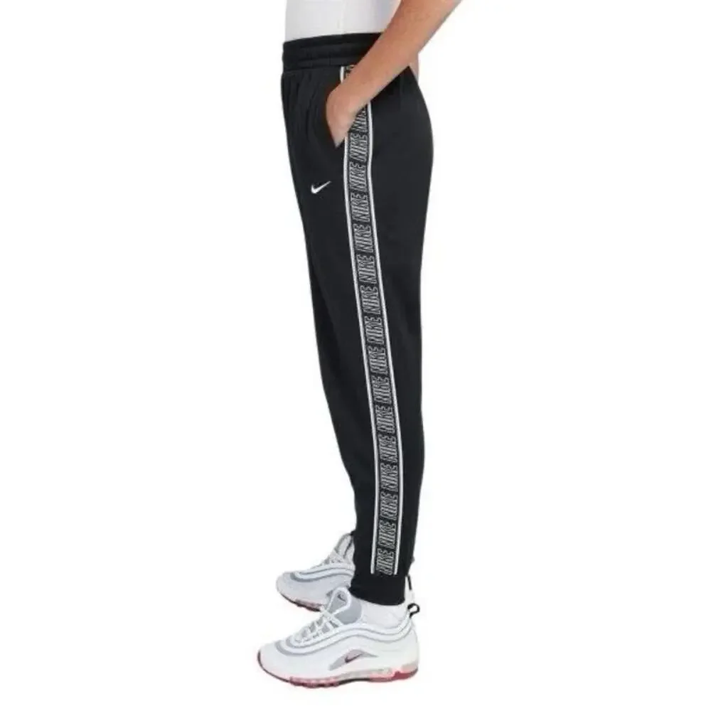 Nike Sportswear Club Big Kids' Black Dri-FIT Joggers, Large - NWT